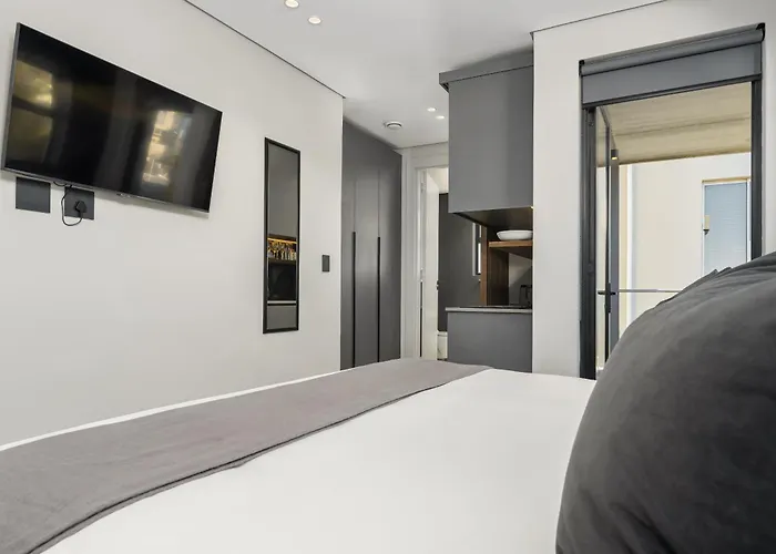 One Calais Luxury Apartments